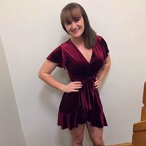 Meet your Posher, Renee